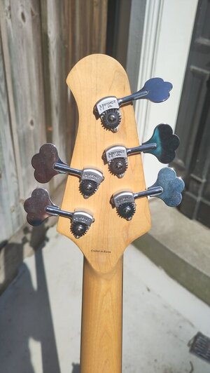 lakland (7).jpg