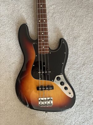 Squier Jazz Bass 90er Jahre Japan