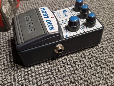 Exar Moby Dick Bass chorus