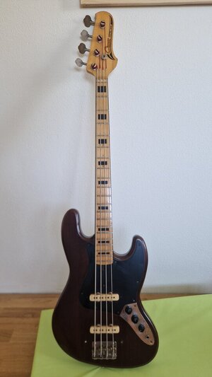 Cimar Jazz Bass 2072MH (1982)