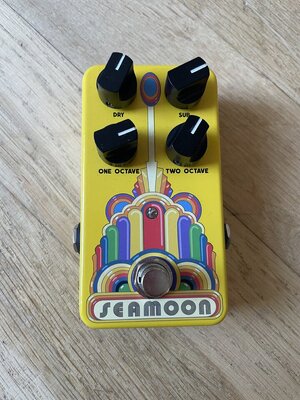 Seamoon Octatron Octaver