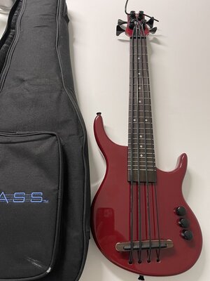 Kala U-Bass SUB Solid Body - Skyline Red