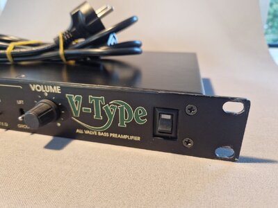 Trace Elliot V-Type Preamp
