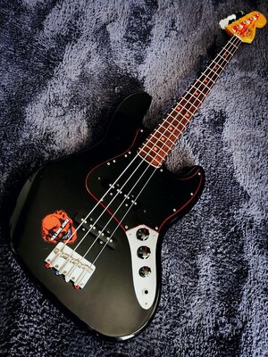 TAUSCH? FENDER Jazzbass mit Autogramm von Gerry Mc Avoy!