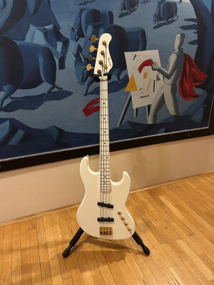 Moon JJ-4 Larry Graham signature bass