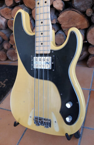 fender-Telecaster-Bass-Humbucker-1971-Blonde-original.jpg