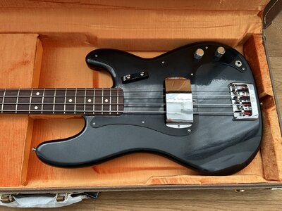 Fender Custom Shop 1960 Precision Bass