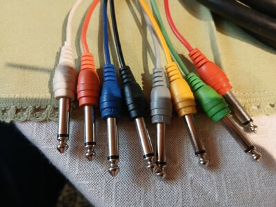 Funk, Lexicon, Boss-Fußschalter, 8-fach Klinkenmulticore 050.jpg