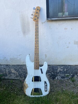 Fender Custom Shop 1955 Precision bass (hvy relic, Olympic white)