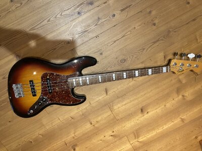 Fender Jazz Bass MiM