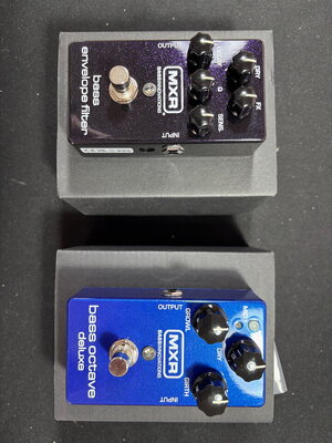 MXR M288 Bass Octave Deluxe & MXR M82 Bass Envelope Filter