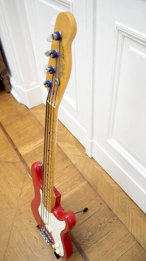 Fender Bullet B30 4.jpeg
