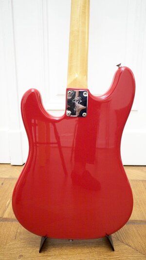 Fender Bullet B30 6.jpeg