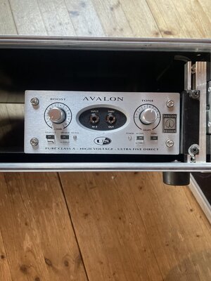 Avalon U5 Silver – High-End DI-Box / Preamplifier – Studioqualität
