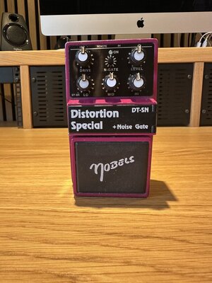 Nobels Zerrpedal für Bass