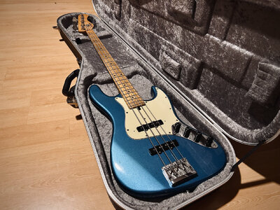 Sadowsky Tokyo Lake Placid Blue Custom RARE