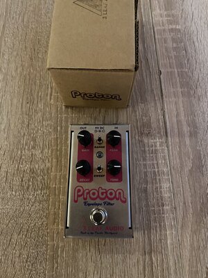 3leaf audion Proton V4