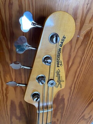 83er JV Squier Maple Neck