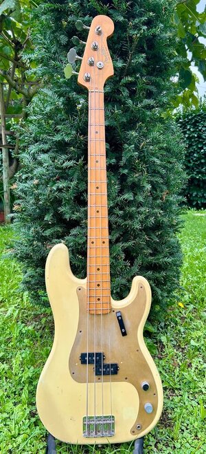Fender Precision Bass early 1982 JV Japan Vintage '57 reissue