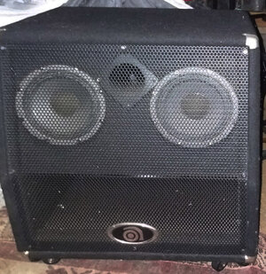 Ampeg-PR1528_01.jpg