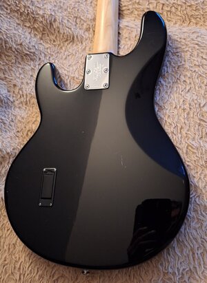 MusicMan Stingray 4H BMN (6).jpg