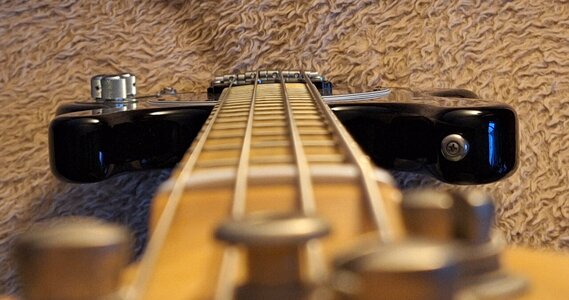 MusicMan Stingray 4H BMN (12).jpg