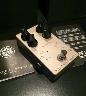 Darkglass Hyper Luminal Kompressor