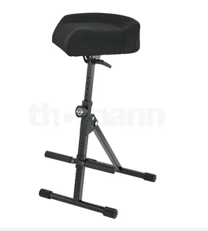 Suche K&M Stehhilfe / Hocker