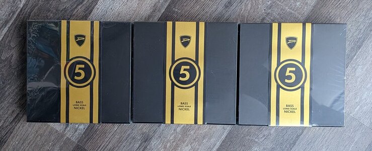 Drei Sätze neue Dingwall Saiten 5-String