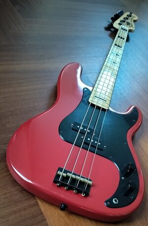 Fender Precision - Made in Japan