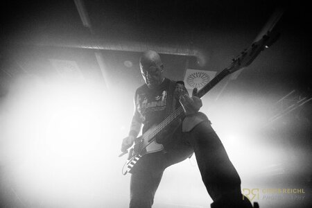 ©chris reichl_tortureslave_bas_webres (2 von 3).jpg