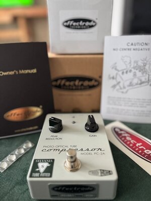 :: EFFECTRODE PC-2A :: Boutique Röhrenkompressor