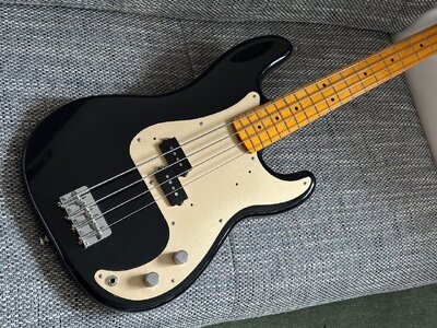 Fender Classic Series 50s Precision Bass Lacquer