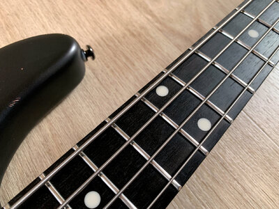 Ernie Ball Music Man StingRay Special 09.jpg