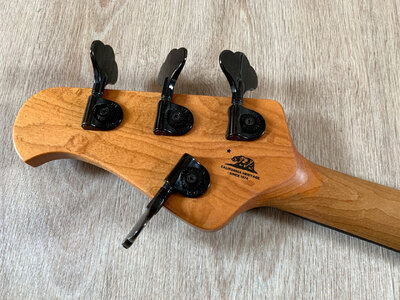 Ernie Ball Music Man StingRay Special 12.jpg