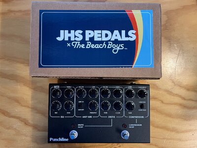 JHS Punchline;: Bass Preamp