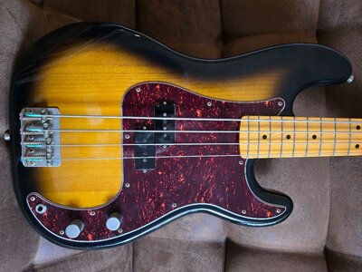 Fender CIJ/MIJ PB57-70 mit Kloppmann PU