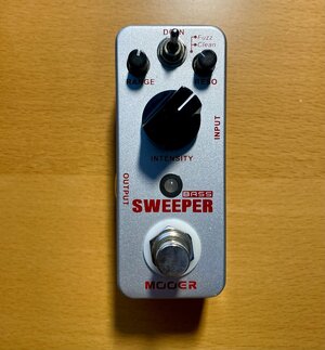 Mooer Bass Sweeper