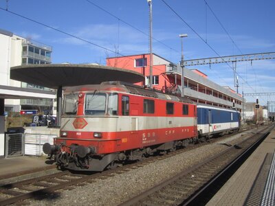 re-420-109-1-am-20022020-1200638.jpg
