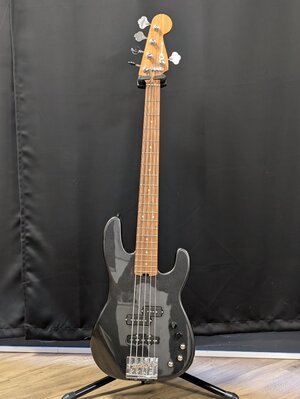 Charvel Pro Mod San Dimas PJ V Metallic Black