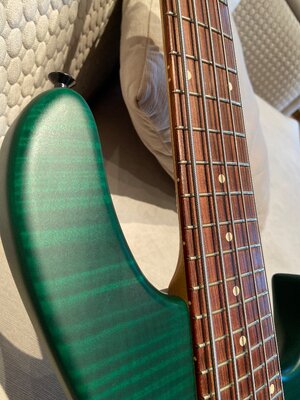 Sadowsky 5 NYC Modern 24 Emerald Green Transparent Satin Flame Maple Erle/Alder Korpus/Body