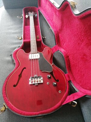 Gibson EB2 1968