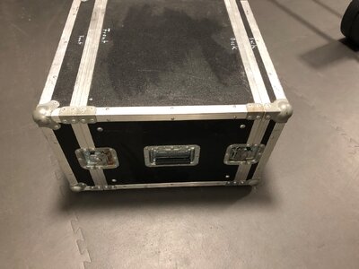 6 HE Shockmount Rack