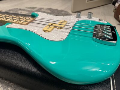 G&L lb 100 USA Precision Bass