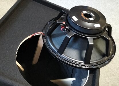 Speaker 15 XL 400.jpg