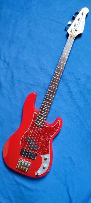 Gerne Tausch: PJ Bass überarbeitet und mit Upgrades