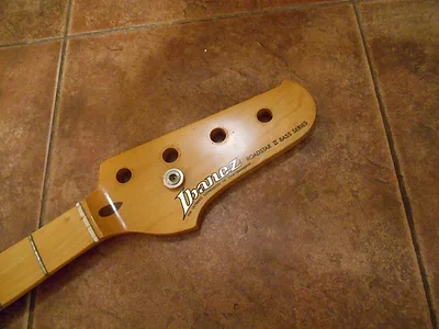 Ibanez Roadstar 2 Hals