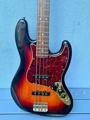 Squier Jazz Bass VB 300 Euro