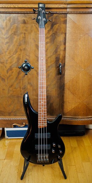 Ibanez Soundgear SR520