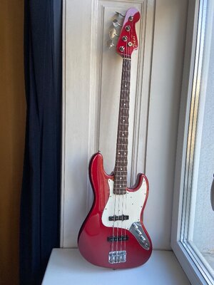 Tokai Jazz Bass 50